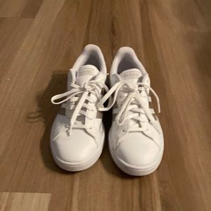 Only worn once adidas sneakers!!!